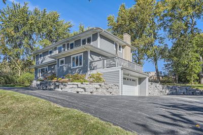 495 Lakepoint Drive, House other with 4 bedrooms, 2 bathrooms and 2 parking in Barrington IL | Image 2