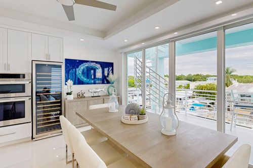 29 Pigeon Dr, Key Largo, FL, 33037-3024 | Card Image