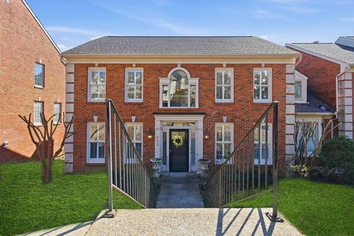 403 Clairton Ct, Nashville, TN, 37215-3252 | Card Image