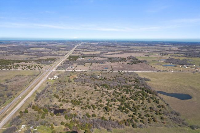 Bird's eye view with a rural view | Image 12