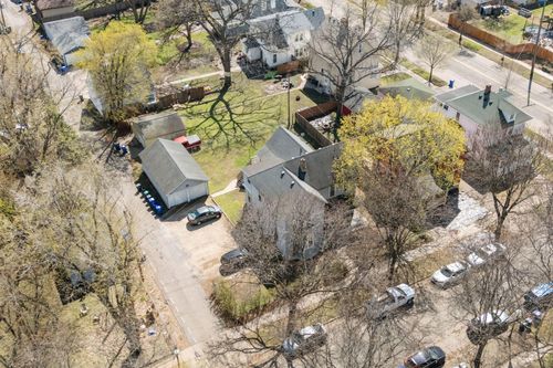 2048 Carroll Ave, Saint Paul, MN, 55104-5166 | Card Image