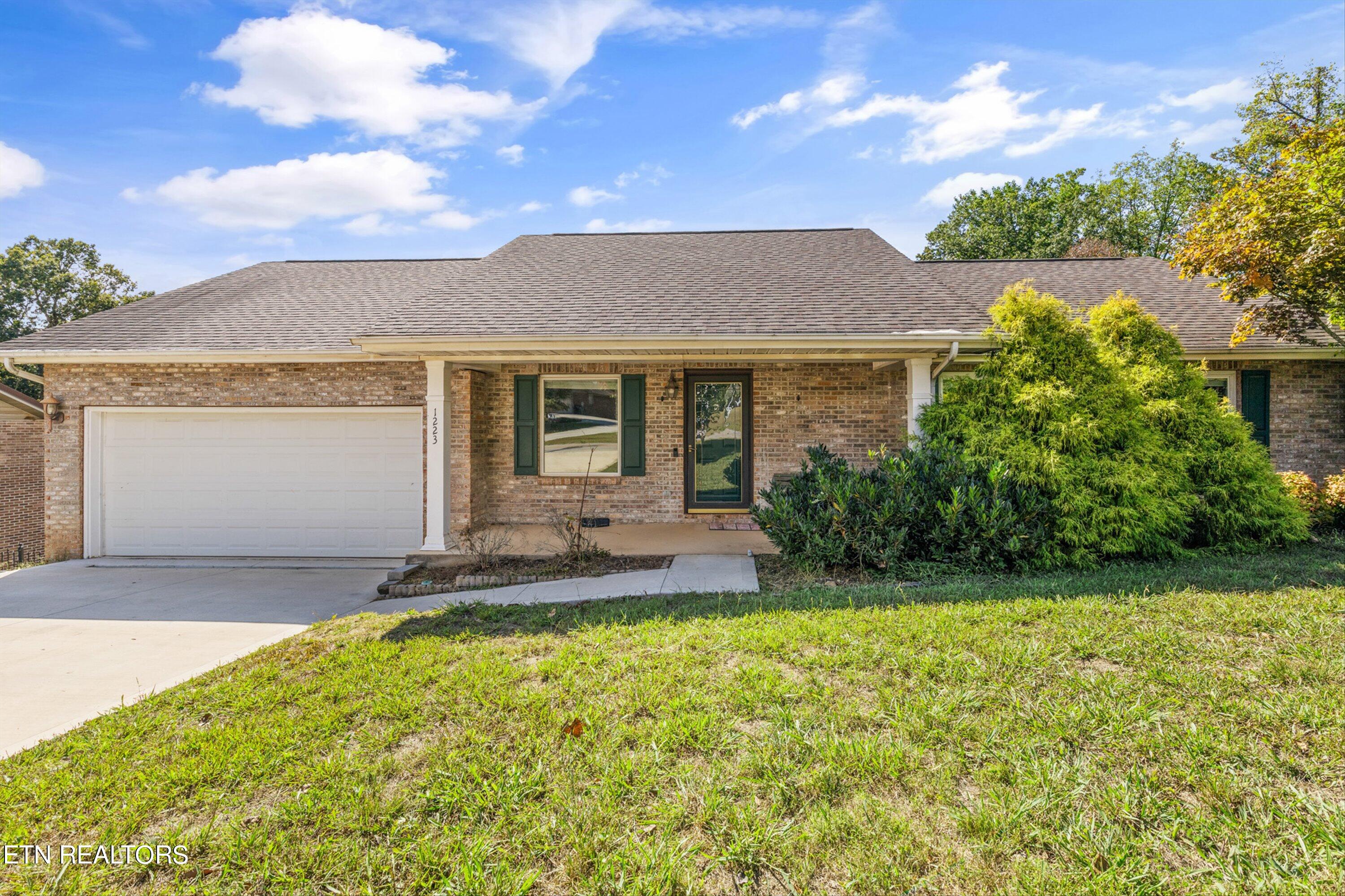 Clendenen Rd, Maryville, TN 37801