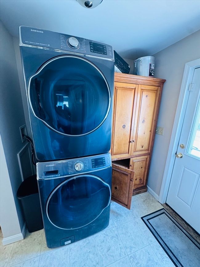 5 Acton St, House other with 3 bedrooms, 3 bathrooms and 2 parking in Worcester MA | Image 24