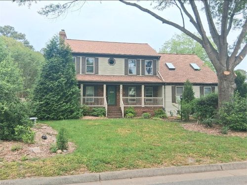 315 Rio Dr, Chesapeake, VA, 23322-7143 | Card Image