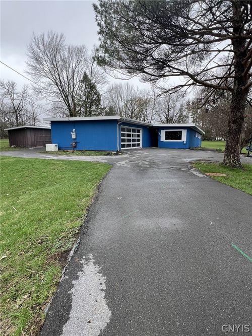1362 Richards Dr, Watertown, NY, 13601-4528 | Card Image