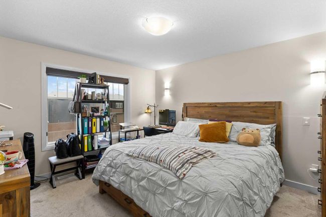 7534 Creighton Place Sw, Home with 3 bedrooms, 2 bathrooms and 4 parking in Edmonton AB | Image 13