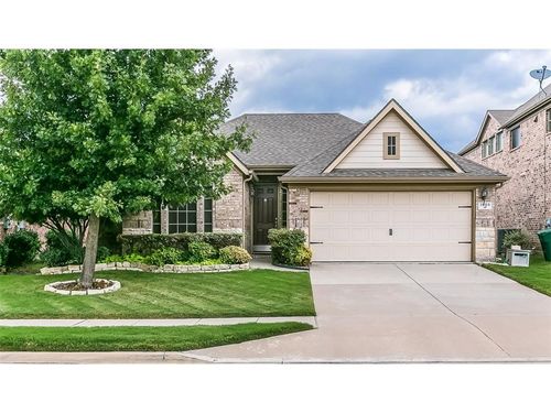 1505 Sparrow Ln, Aubrey, TX, 76227-3596 | Card Image