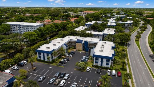 305-3050 Holiday Springs Blvd, Margate, FL, 33063-5493 | Card Image