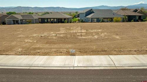 16 Chestnut Dr, Montrose, CO, 81401 | Card Image
