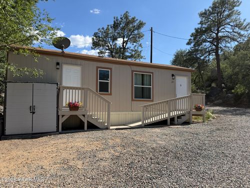 27-615 West St, Prescott, AZ, 86305-2326 | Card Image