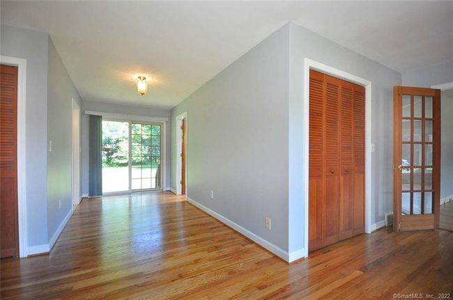70 Strong Rd, House other with 3 bedrooms, 2 bathrooms and null parking in South Windsor CT | Image 13