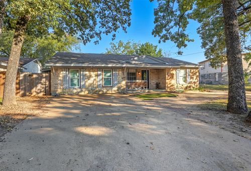 14617 Marsha Dr, Balch Springs, TX, 75180-3603 | Card Image