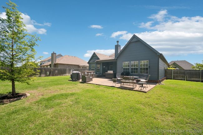 2708 W Oakland St, House other with 3 bedrooms, 2 bathrooms and null parking in Broken Arrow OK | Image 27
