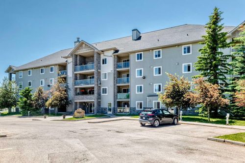 109-5500 Somervale Crt Sw, Calgary, AB, T2Y4L9 | Card Image