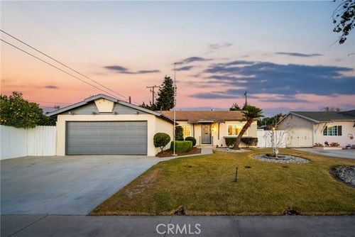 14102 Lake St, Garden Grove, CA, 92843-4809 | Card Image