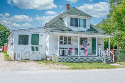 10 Riverside Avenue, Mexico, ME, 04257 | Card Image