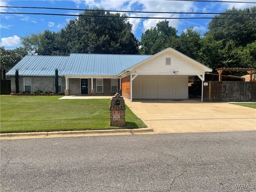 1211 Manora Estates Dr, Tuscaloosa, AL, 35405-8705 | Card Image