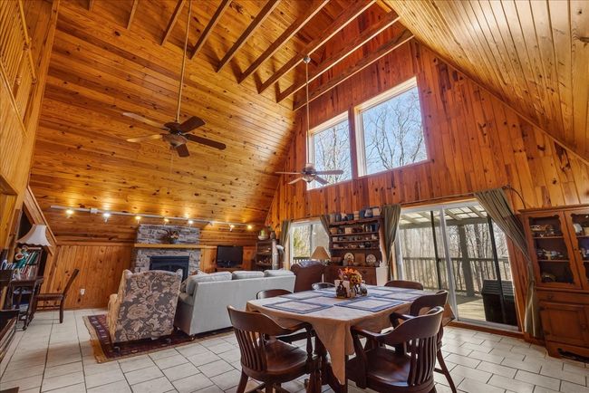 558 Hanging Rock Dr, House other with 3 bedrooms, 2 bathrooms and 2 parking in Altamont TN | Image 26