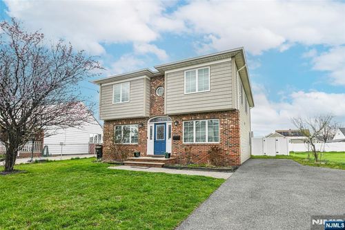 1 Lincoln Pl, Moonachie, NJ, 07074-1207 | Card Image