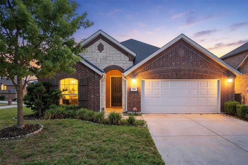 466 Rockaway Dr, Midlothian, TX, 76065-1189 | Card Image