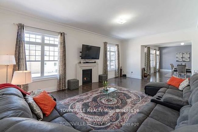 13 John Carroll Dr, House other with 8 bedrooms, 7 bathrooms and 8 parking in Brampton ON | Image 13