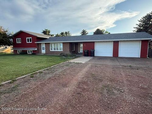 3711 114th Avenue Sw, Dickinson, ND, 58601 | Card Image
