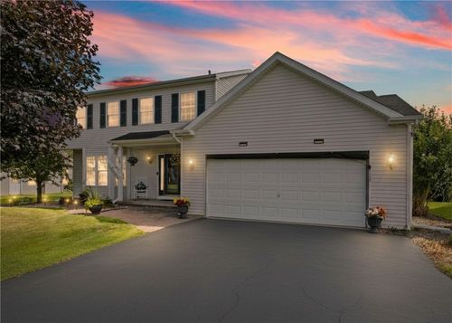 268 Jonquil Lane, Greece, NY, 14612 | Card Image