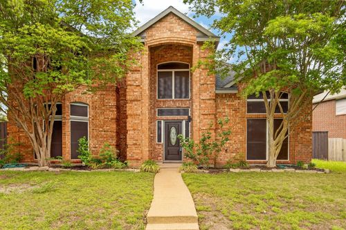 2622 Covington Dr, Garland, TX, 75040-3800 | Card Image