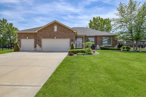 12427 Pemrose Ct, Mokena, IL, 60448-7107 | Card Image