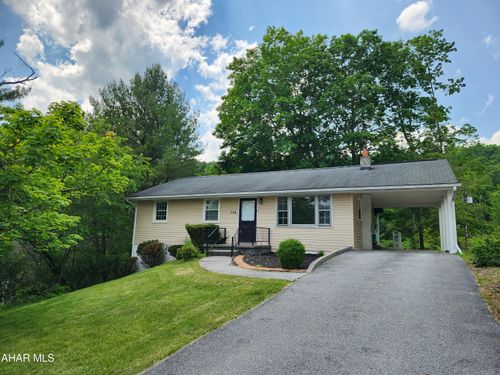 774 Hench St, Bedford, PA, 15522-1926 | Card Image