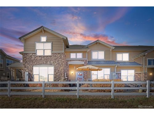 1797 S Buchanan Cir, Aurora, CO, 80018-6017 | Card Image