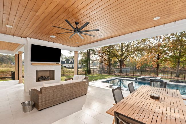 5 - 1017 Maxwell Court, House other with 5 bedrooms, 7 bathrooms and null parking in Marvin NC | Image 4