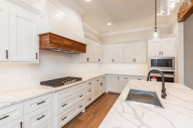 231 Coco Palms Ln, House other with 4 bedrooms, 3 bathrooms and null parking in Lumberton TX | Image 9