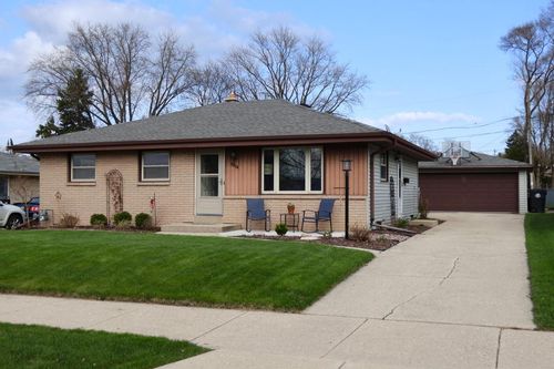 5304 S Nicholson Avenue, Cudahy, WI, 53110 | Card Image