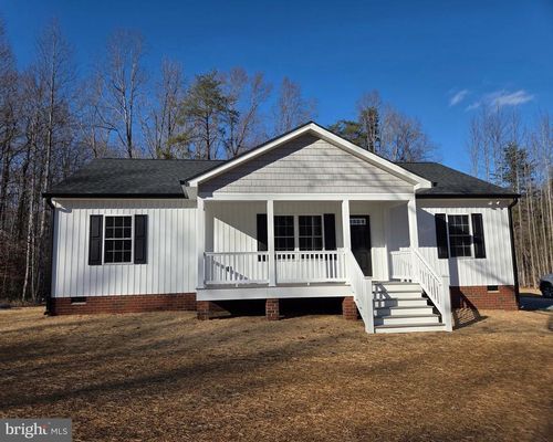 115 Busbees Point Rd, BUMPASS, VA, 23024-4806 | Card Image