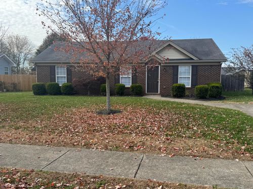 79 Apple Tree Way, Shelbyville, KY, 40065-1782 | Card Image