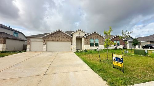 277 Vortex Pass, Kyle, TX, 78640-3098 | Card Image