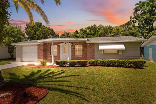 3303 Williamsburg Loop, HOLIDAY, FL, 34691-1320 | Card Image