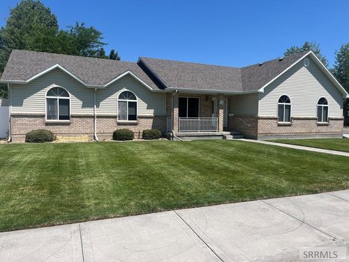 915 Limestone Drive, Idaho Falls, ID, 83404 | Card Image