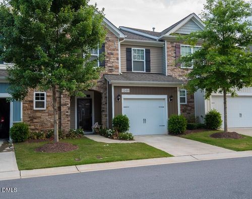 1260 Silver Beach Way, Raleigh, NC, 27606-4889 | Card Image