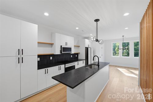 1360 Briar Creek Road, Charlotte, NC, 28205 | Card Image