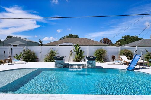 1426 24th St Sw, VERO BEACH, FL, 32962-8023 | Card Image
