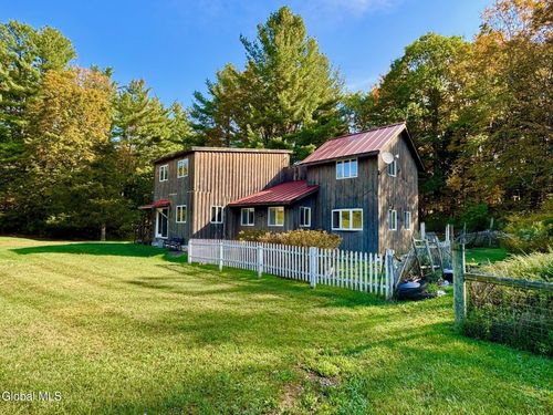 1633 Upper Turnpike Rd, Whitehall, NY, 12887 | Card Image