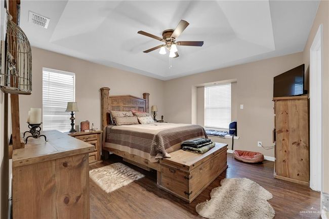 5213 Mile 8 1/2 Rd, House other with 3 bedrooms, 3 bathrooms and 2 parking in Edinburg TX | Image 13