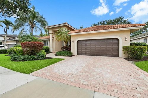 1356 Ginger Cir, Weston, FL, 33326 | Card Image