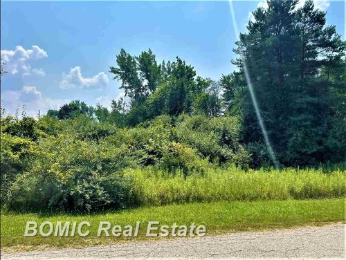 580 State Road, Vassar, MI, 48768 | Card Image