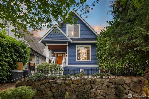 1629 22nd Ave, Seattle, WA, 98122-2913 | Card Image