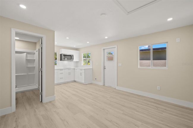 In-Law Suite bedroom/living room | Image 23