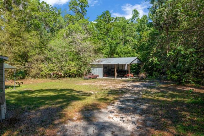2005 Ne 185 Th St, House other with 3 bedrooms, 2 bathrooms and null parking in CITRA FL | Image 73