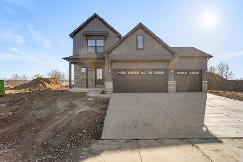 201 Collins Drive, Mahomet, IL, 61853 | Card Image
